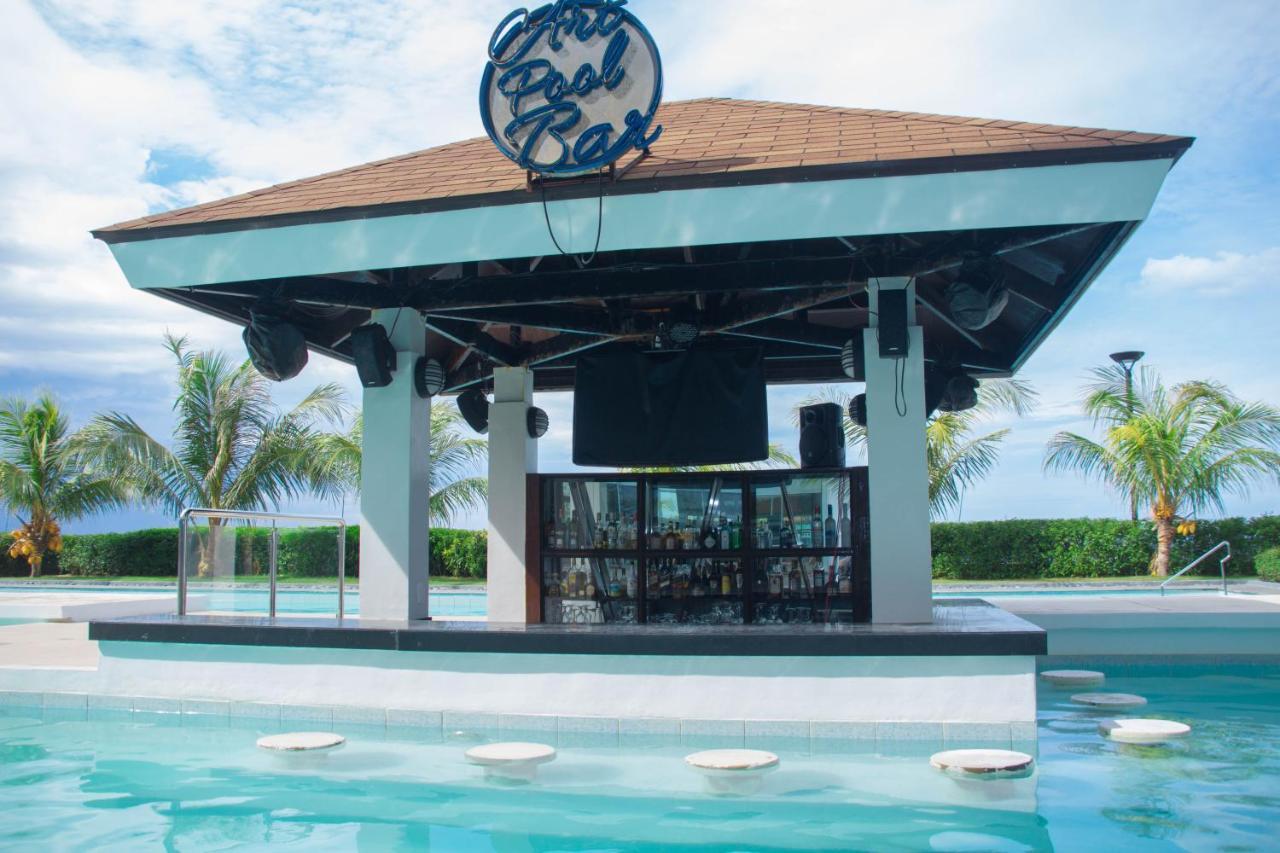 Willa 1Br Oceanfront At Arterra, Fast Wifi, Nflix, Kitchen Lapu-Lapu City Zewnętrze zdjęcie