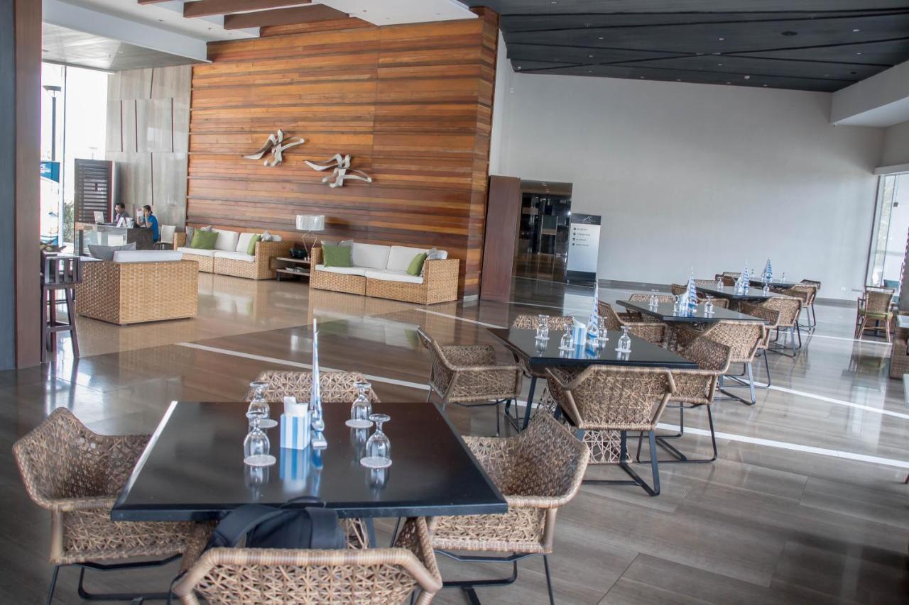 Willa 1Br Oceanfront At Arterra, Fast Wifi, Nflix, Kitchen Lapu-Lapu City Zewnętrze zdjęcie