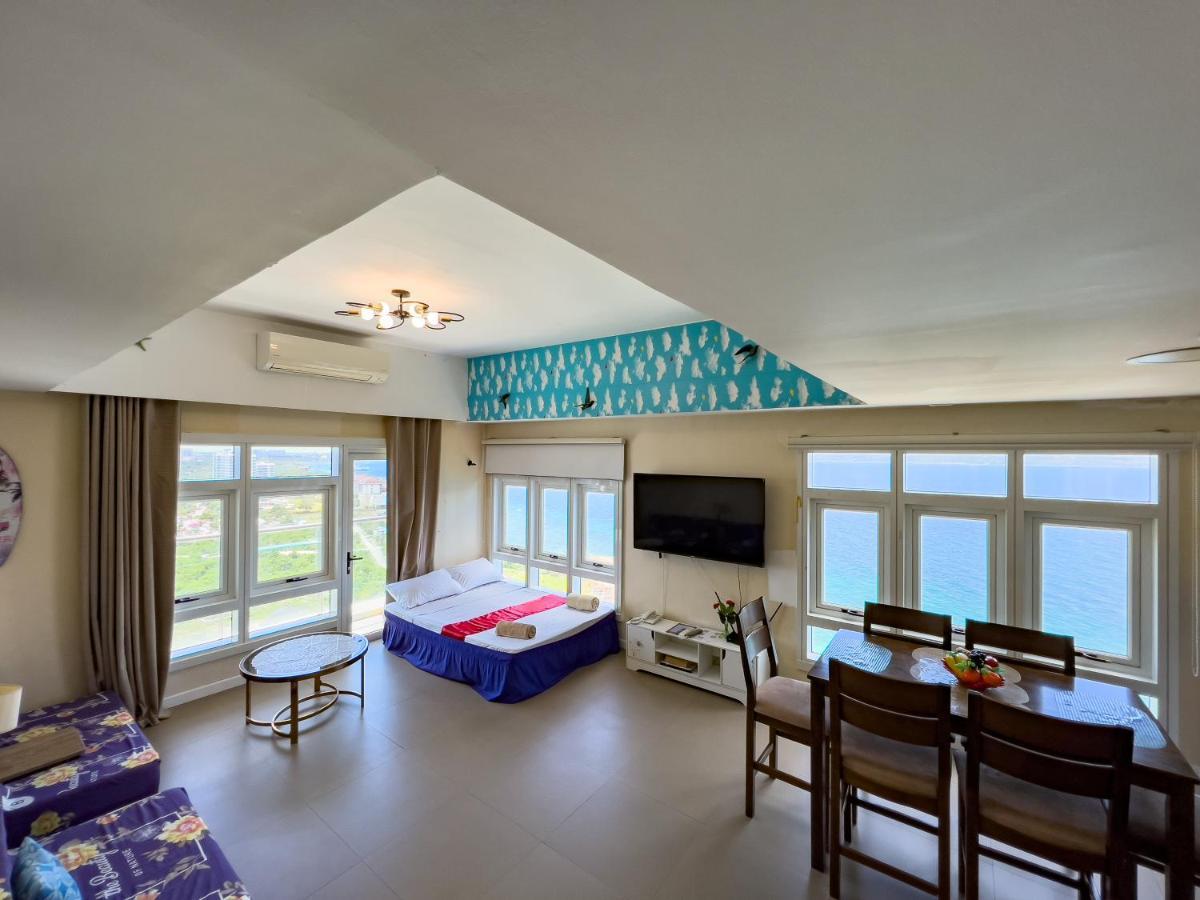 Willa 1Br Oceanfront At Arterra, Fast Wifi, Nflix, Kitchen Lapu-Lapu City Zewnętrze zdjęcie
